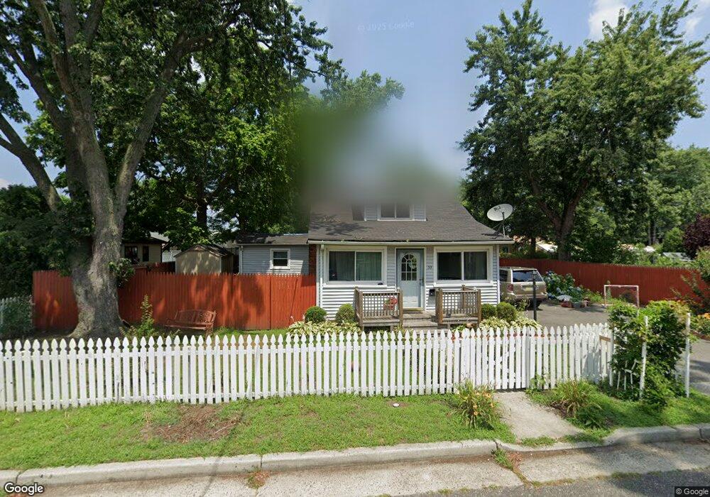 33 Passaic St, North Middletown, NJ 07748 - photo 1