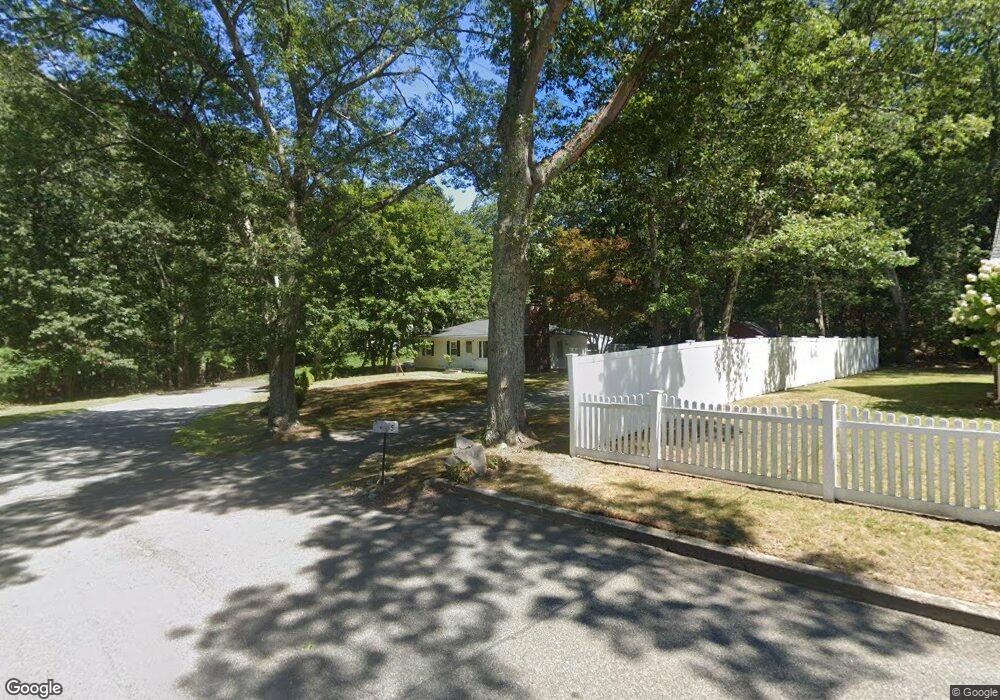 5 Commodore Ave, Smithfield, RI 02917 - photo 1