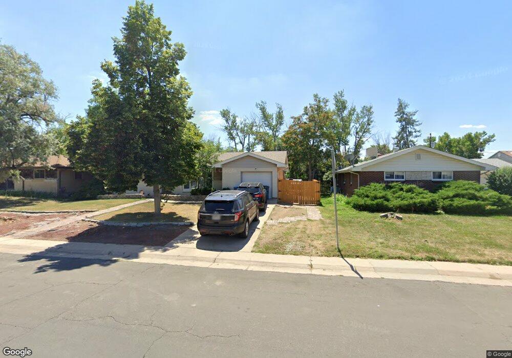 11540 E 2nd Ave, Aurora, CO 80010 - photo 1
