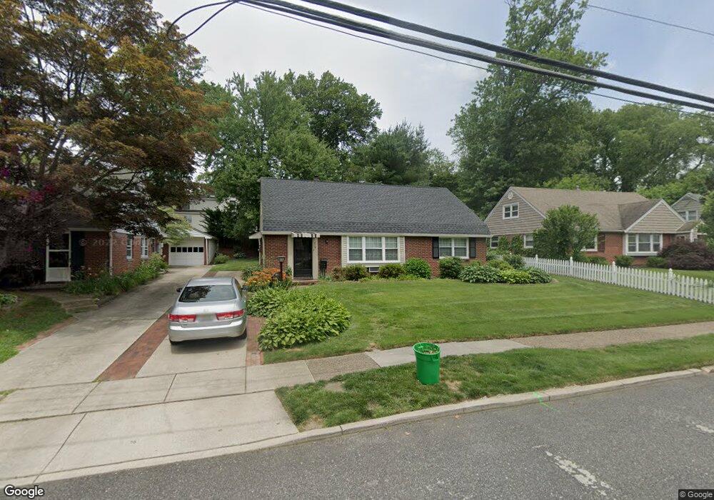 879 Mercer Dr, Haddonfield, NJ 08033 - photo 1