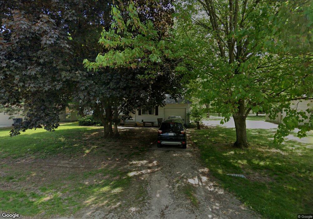 22870 Elm Dr, Elkhart, IN 46516 - photo 1
