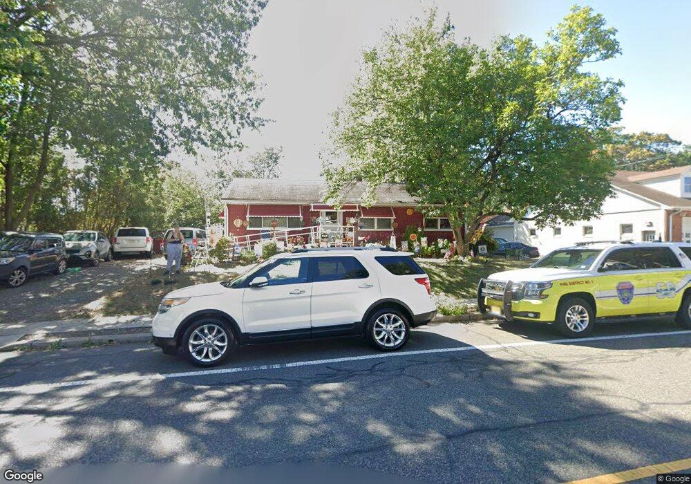 77 Edgewood Terrace, South Bound Brook, NJ 08880 - photo 1