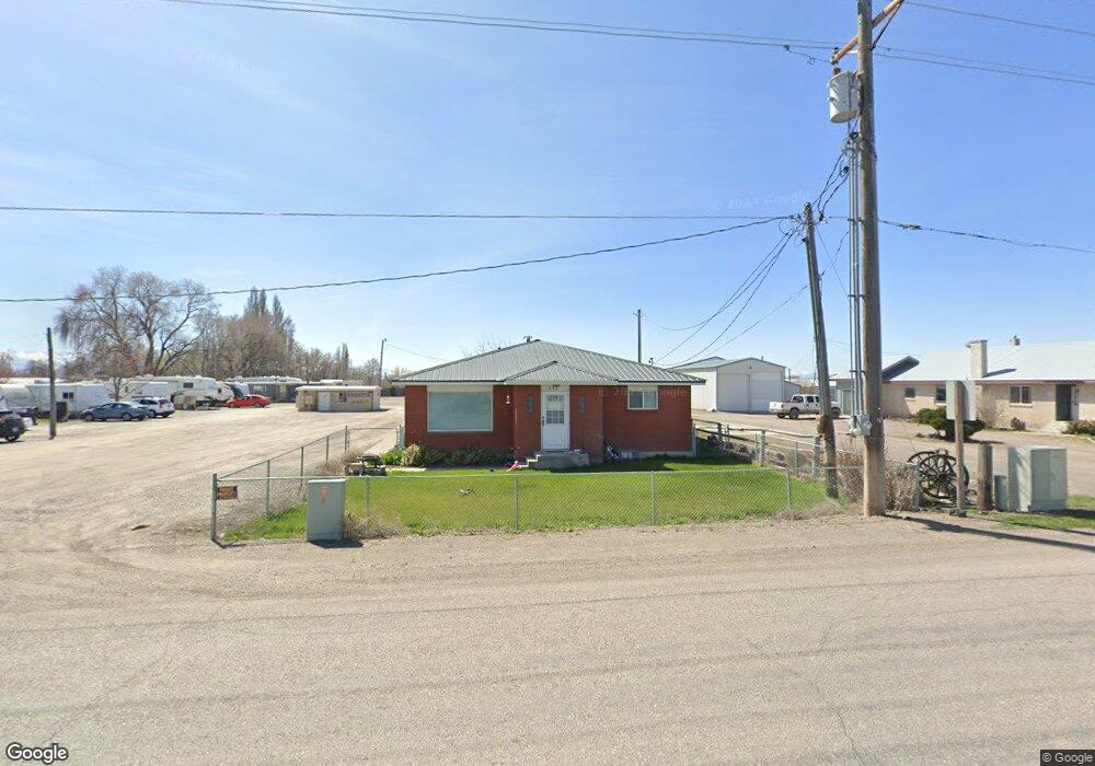 2421 W 16th St, Burley, ID 83318 - photo 1