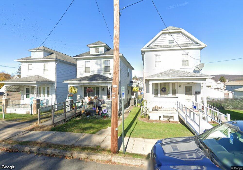 234 E Washington St, Nanticoke, PA 18634 - photo 1