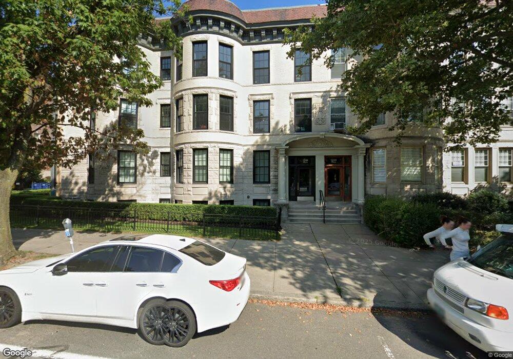 1248 Beacon St unit 5, Brookline, MA 02446 - photo 1