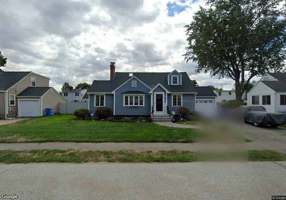 26 Douglas Rd, Waltham, MA 02453 - photo 1