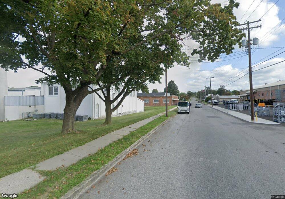 247 N Franklin St, Waynesboro, PA 17268 - photo 1