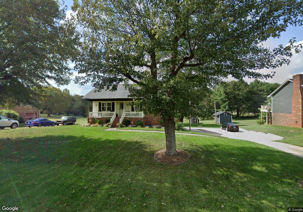 149 Sparrow Ln, Statesville, NC 28625 - photo 1