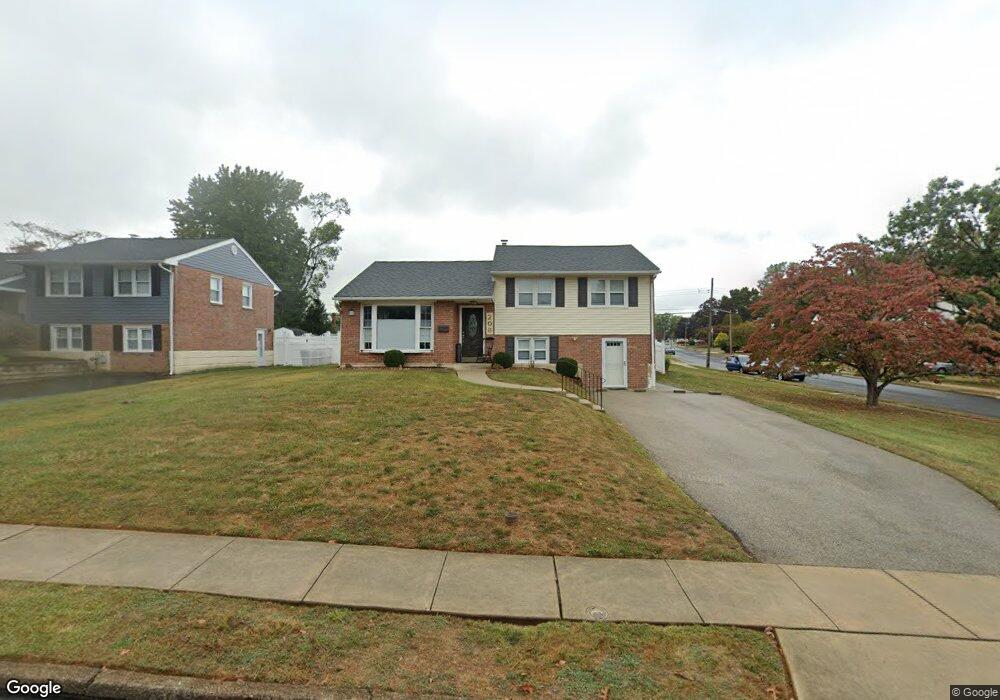 208 Hearth Rd, Broomall, PA 19008 - photo 1