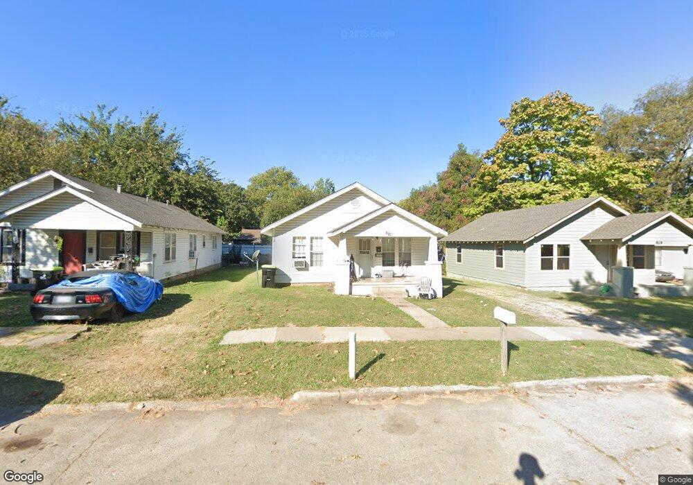 821 S Cherry St, Ada, OK 74820 - photo 1