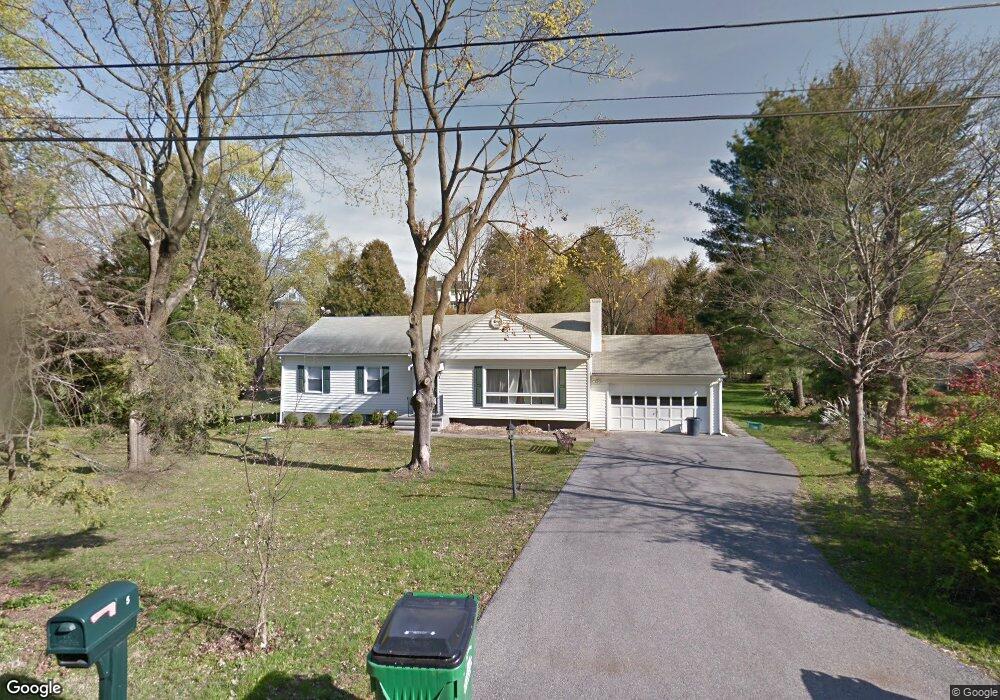 5 Pye Ln, Poughkeepsie, NY 12603 - photo 1