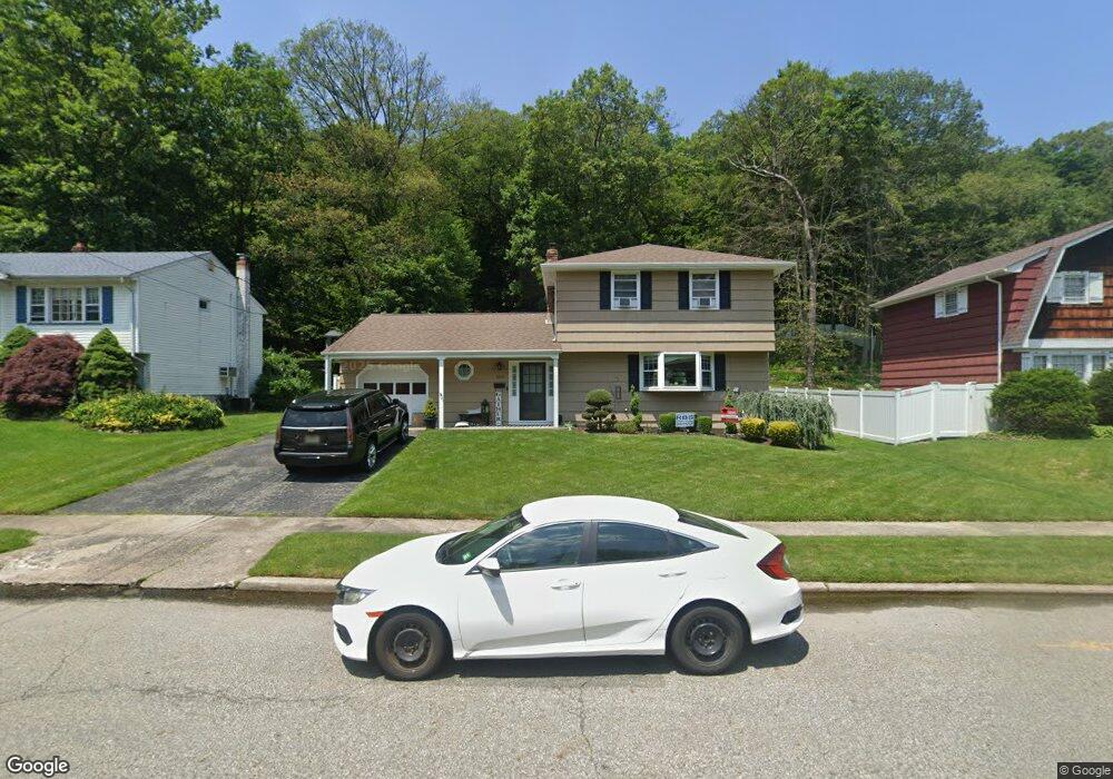 159 Reeve Ave, Bloomingdale, NJ 07403 - photo 1