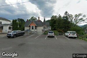 102 Ballengee St, Hinton, WV 25951