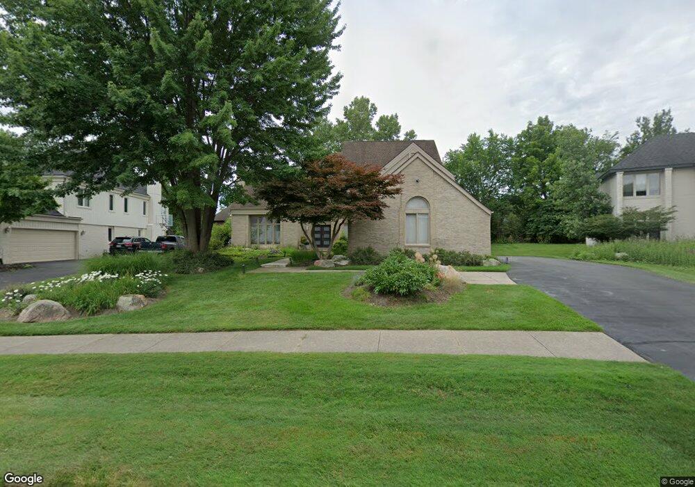 6706 Torybrooke Cir, West Bloomfield, MI 48323 - photo 1