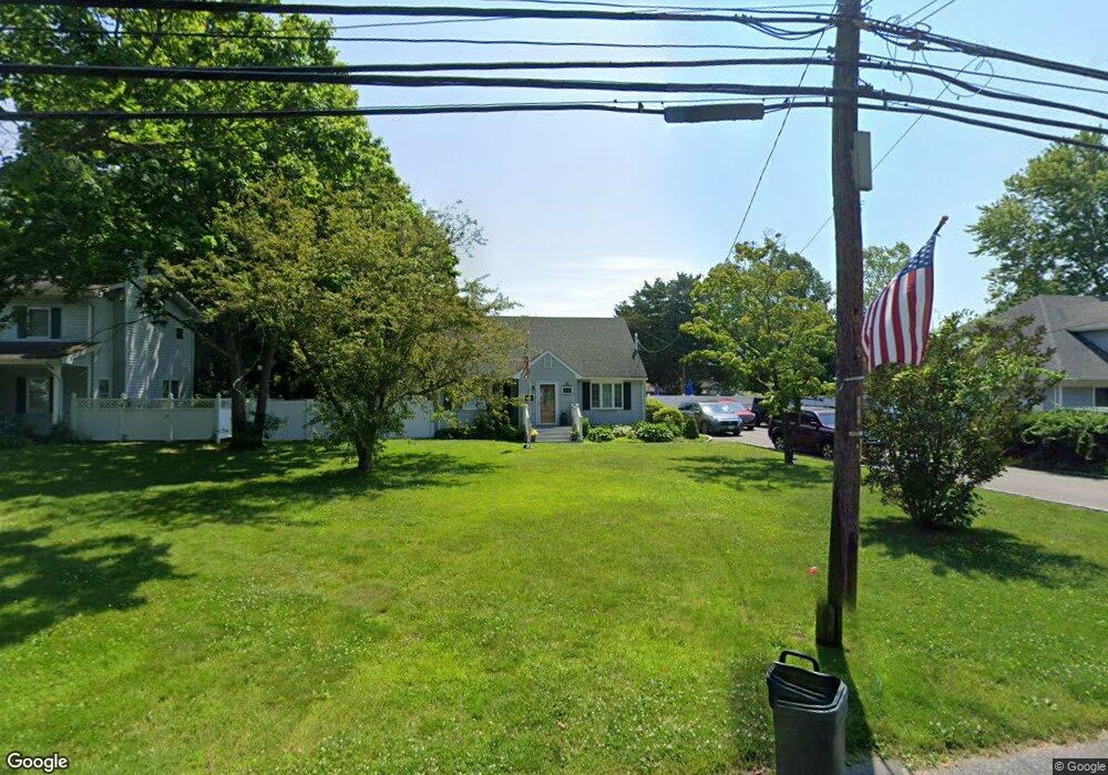 783 Sylvan Ave, Bayport, NY 11705 - photo 1