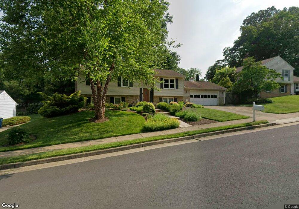 4319 Farm House Ln, Fairfax, VA 22032 - photo 1