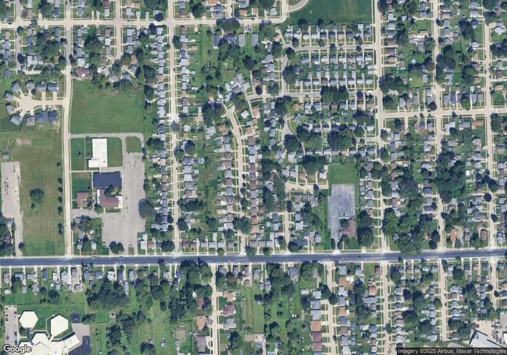 26210 Janet Ct, Roseville, MI 48066 - photo 1