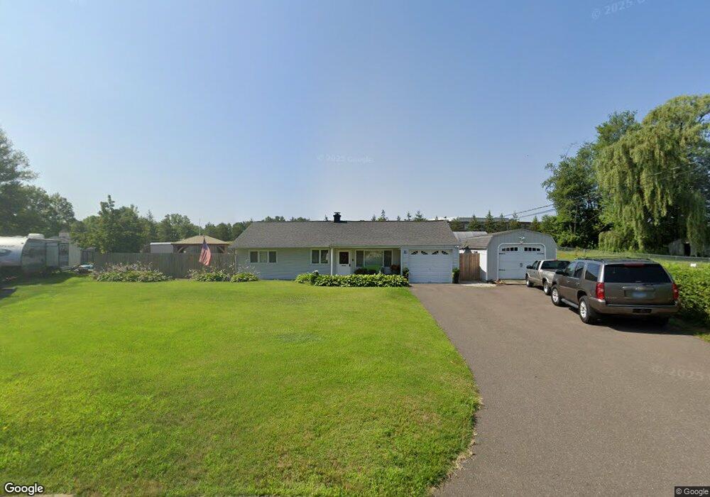 11 Weymouth Dr, Enfield, CT 06082 - photo 1