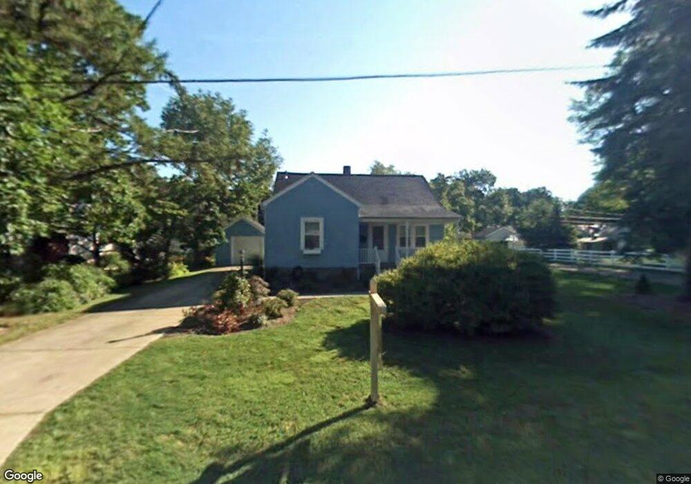 227 Strathmore Ave, Erie, PA 16505 - photo 1