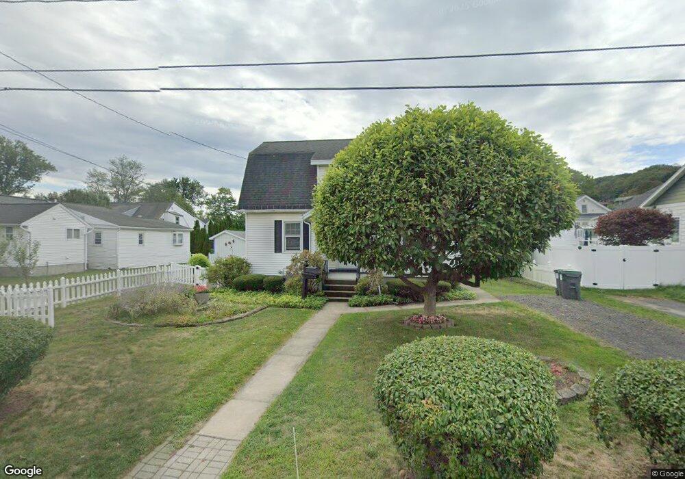 10 Mohawk Ave, Rensselaer, NY 12144 - photo 1