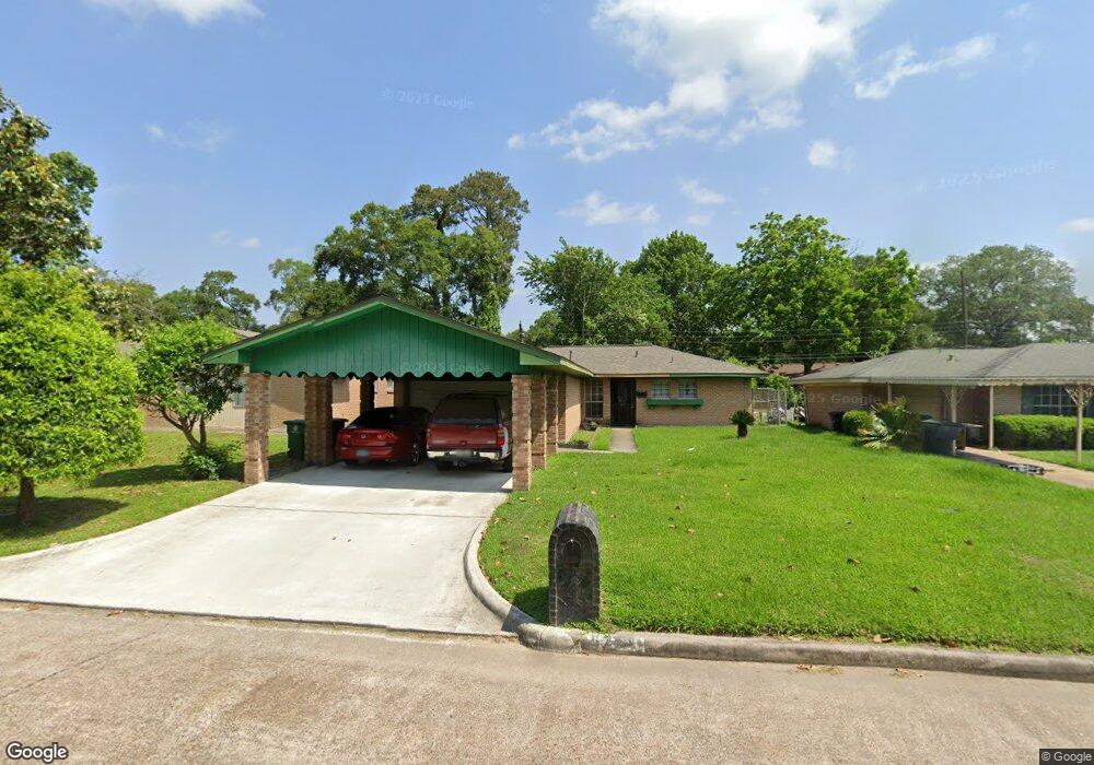 6215 Rietta St, Houston, TX 77016 - photo 1