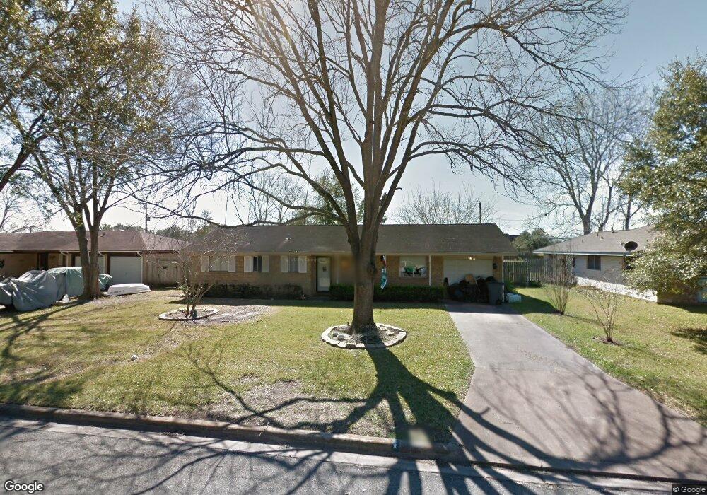 3816 Holly Glen Dr, Bay City, TX 77414 - photo 1