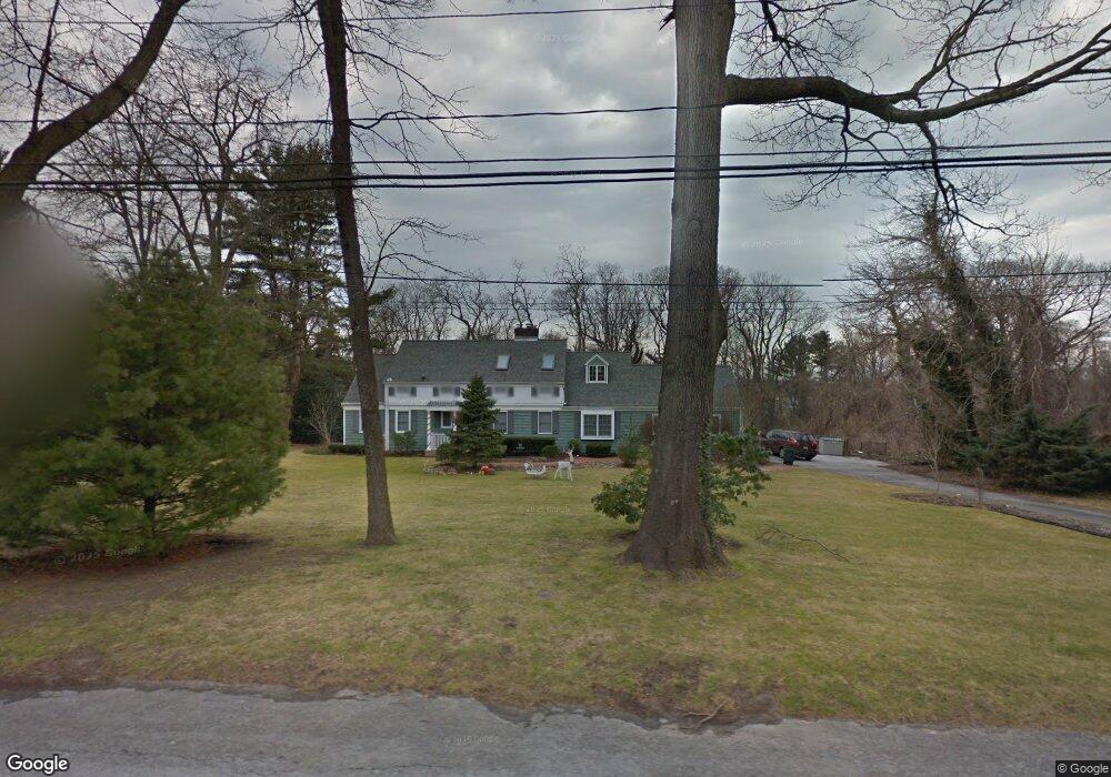 7 Conscience Bay Rd, Setauket, NY 11733 - photo 1