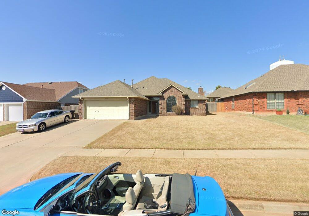 1501 NE 10th St, Moore, OK 73160 - photo 1