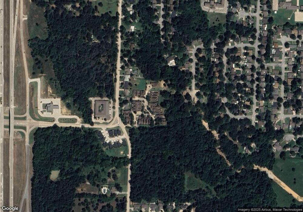 25 Village Green Ct, Denison, TX 75020 - photo 1