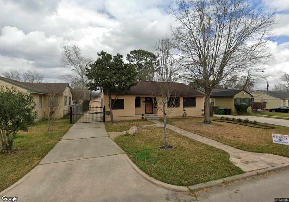 4517 Dewberry St, Houston, TX 77021 - photo 1