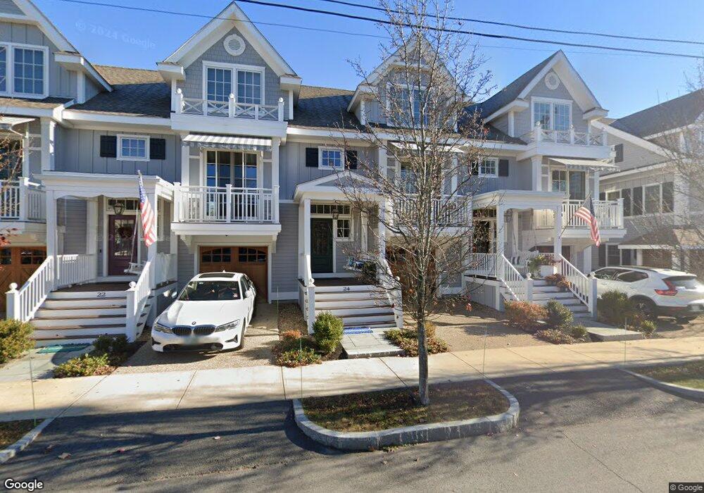 24 Franklin St unit 1, Exeter, NH 03833 - photo 1