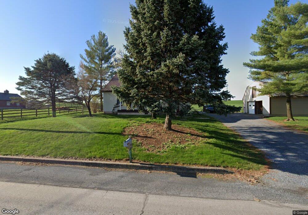 325 Mill Rd, Ephrata, PA 17522 - photo 1