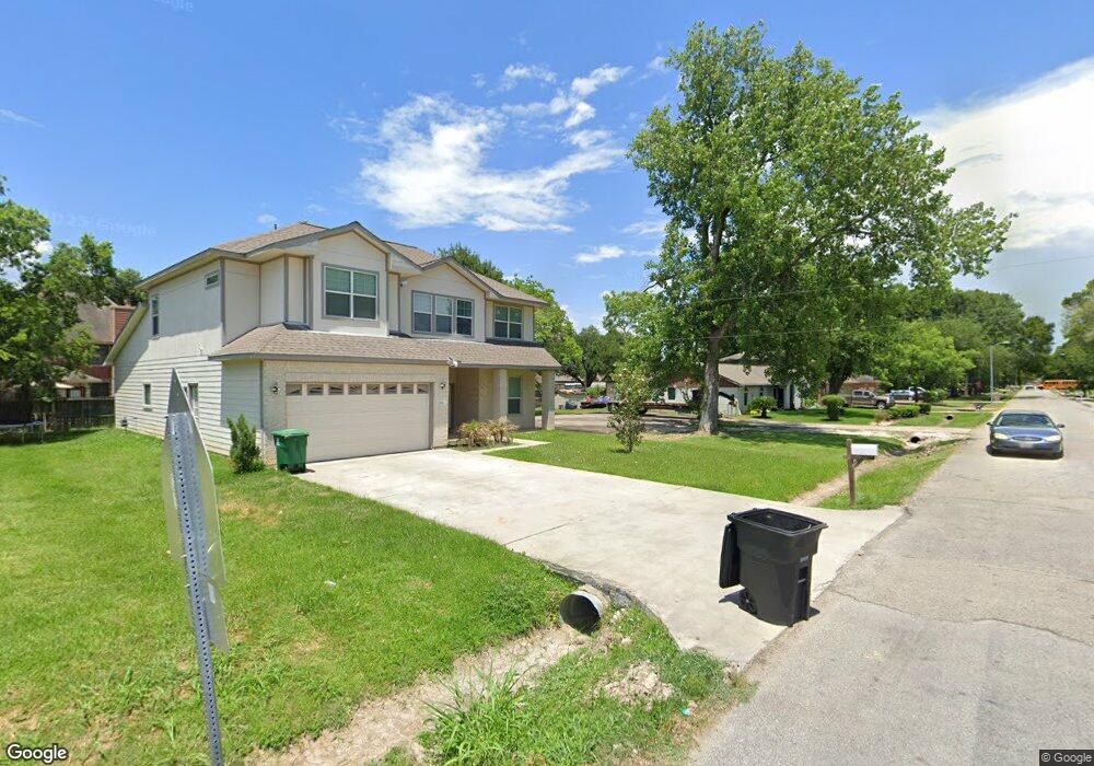 2902 Ellington St, Houston, TX 77088 - photo 1