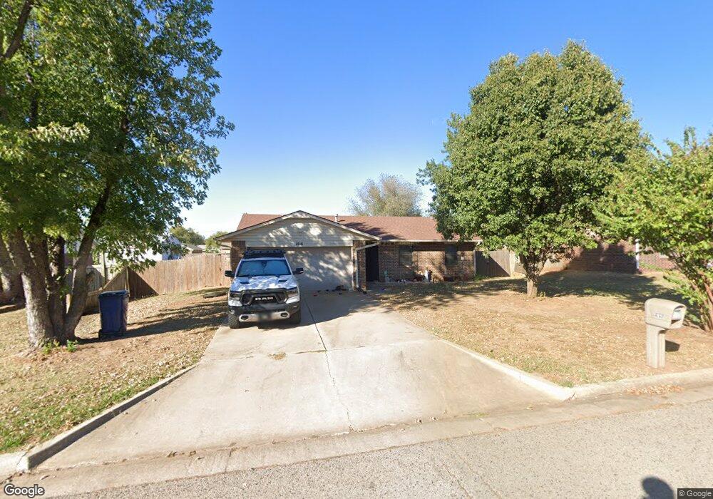 1816 W University St, Shawnee, OK 74804 - photo 1
