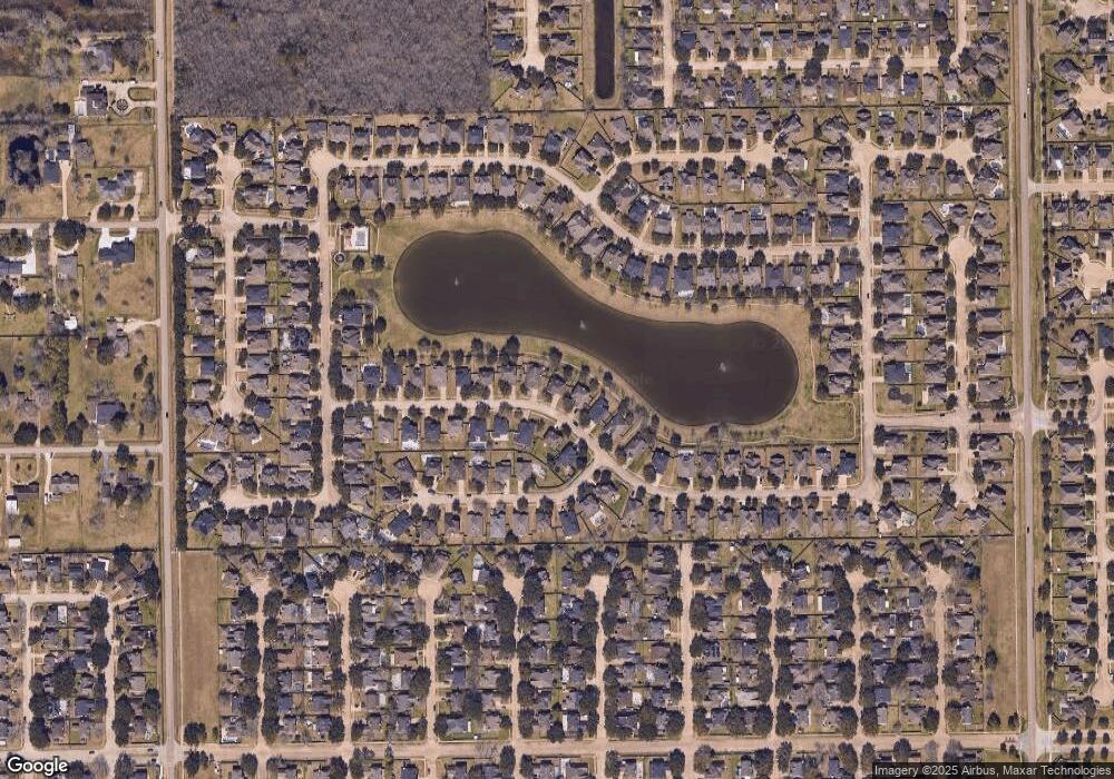 4707 Lakefront Terrace Dr, Pearland, TX 77584 - photo 1