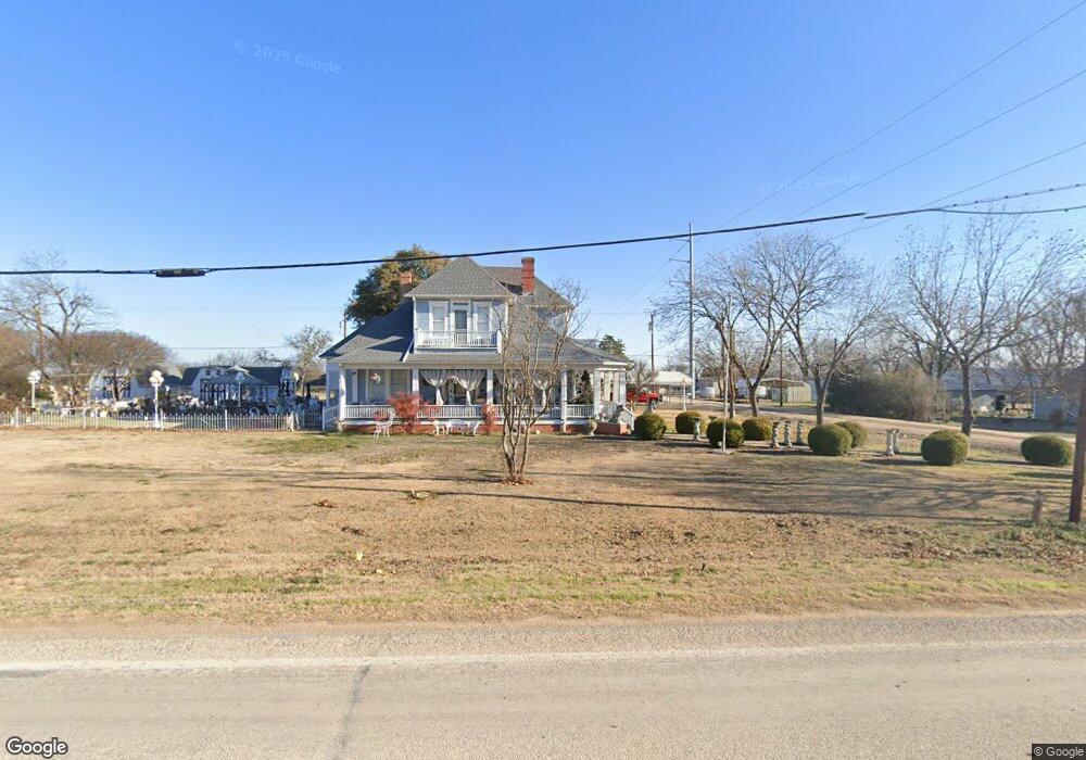 600 W 3rd St, Eddy, TX 76524 - photo 1