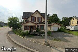 7 Coffin St, Howland, ME 04448