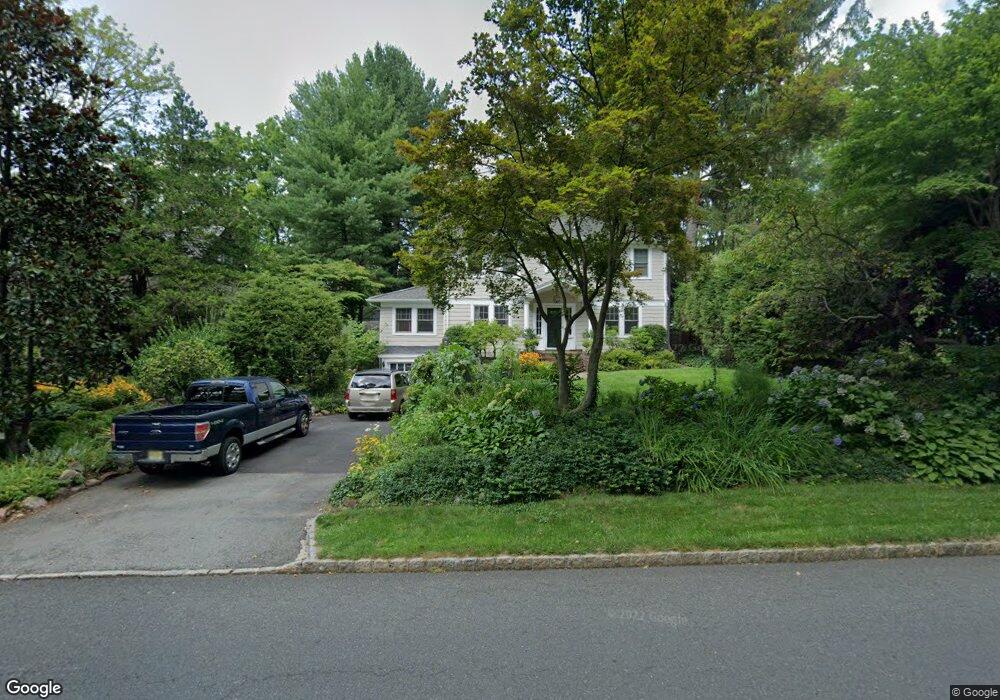 33 Tuscan Rd, Maplewood, NJ 07040 - photo 1