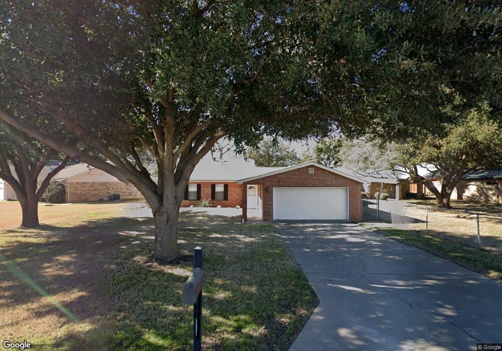 4716 E Holiday Estates Ct, Granbury, TX 76049 - photo 1