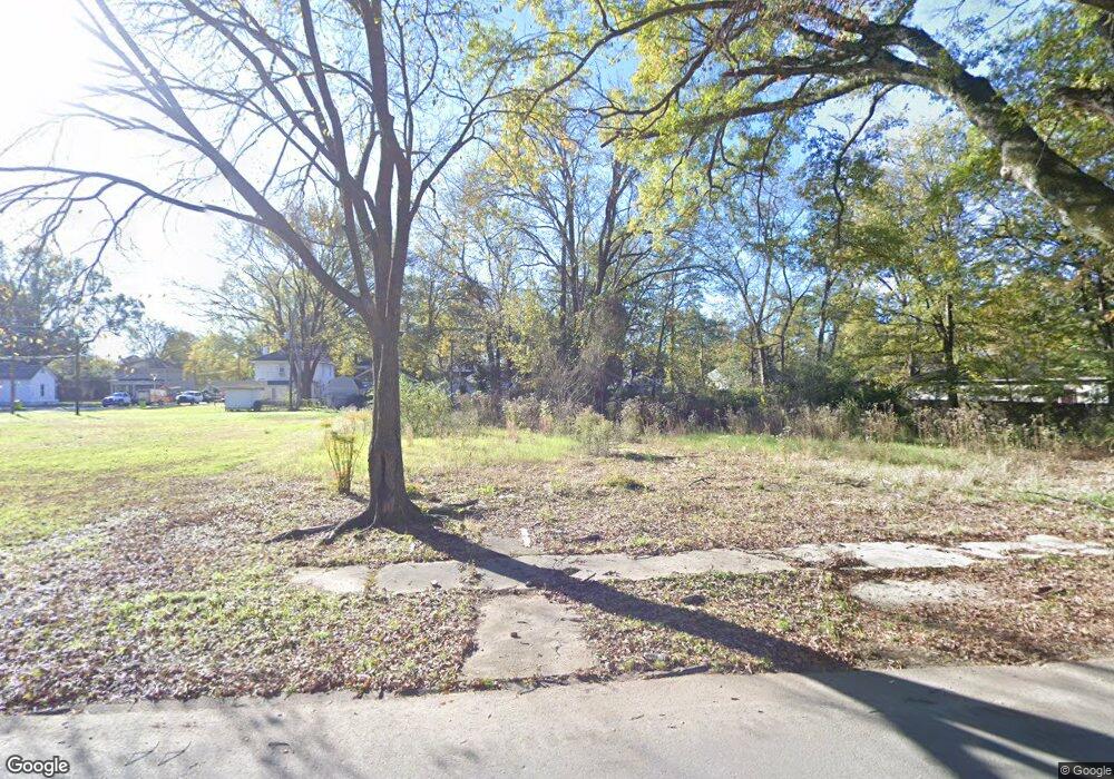 305 W 6th St, Stuttgart, AR 72160 - photo 1