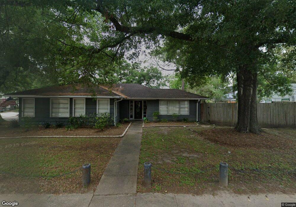 4619 Ella Blvd, Houston, TX 77018 - photo 1