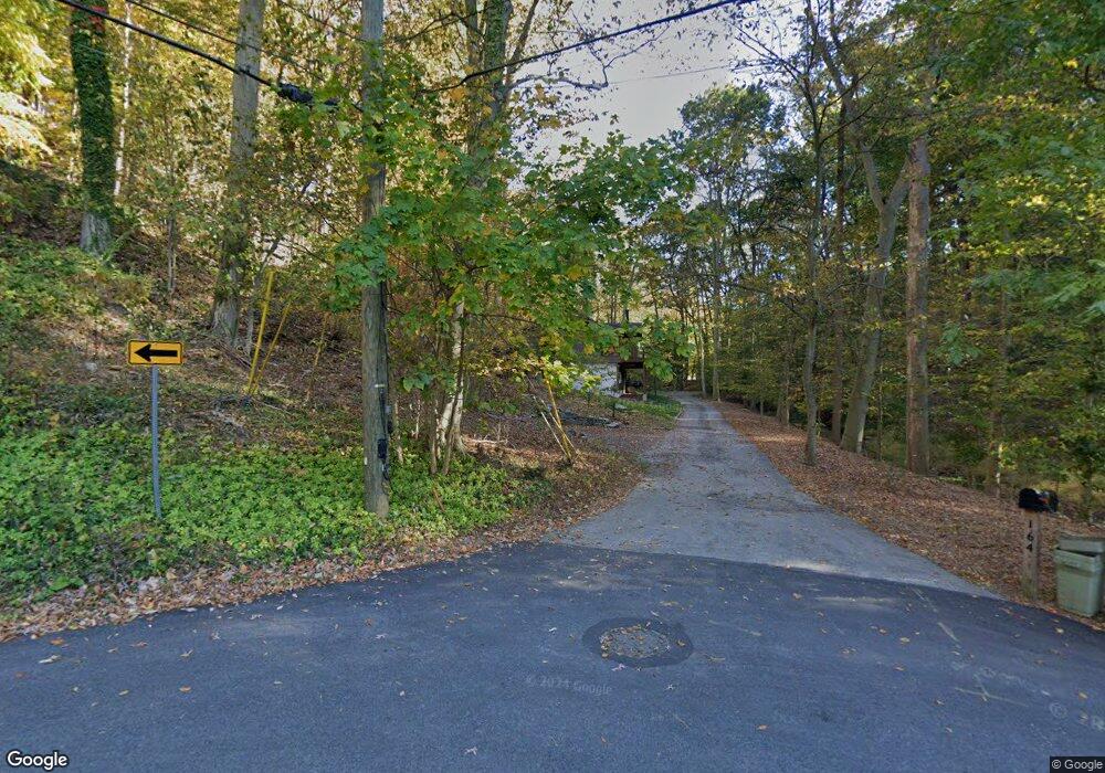 160 Pugh Rd, Wayne, PA 19087 - photo 1