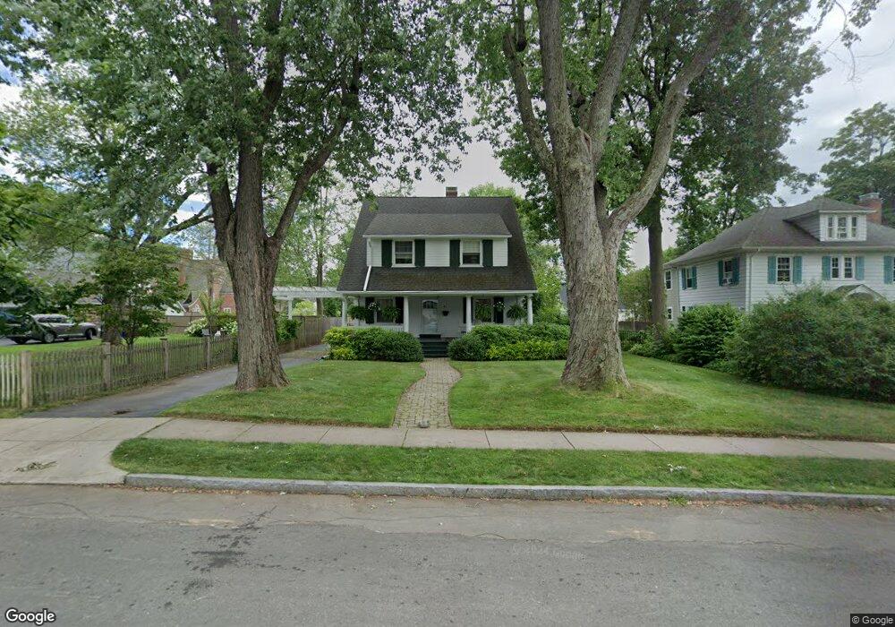 55 Bainbridge Rd, West Hartford, CT 06119 - photo 1