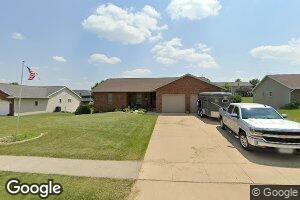 628 E Main St, Epworth, IA 52045