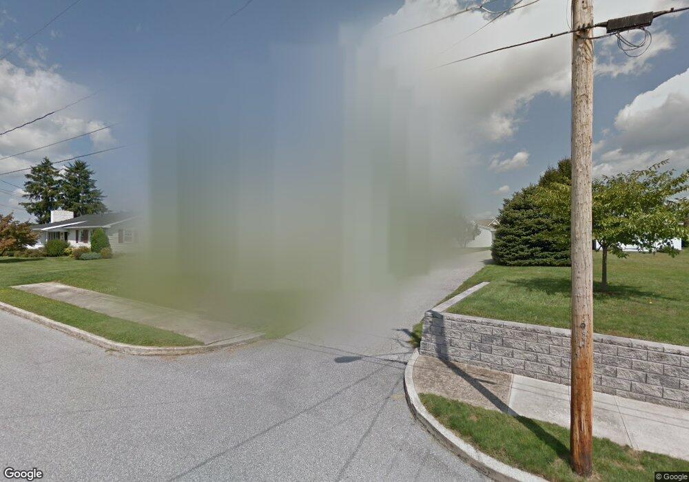 323 Fairmount Ave, Waynesboro, PA 17268 - photo 1