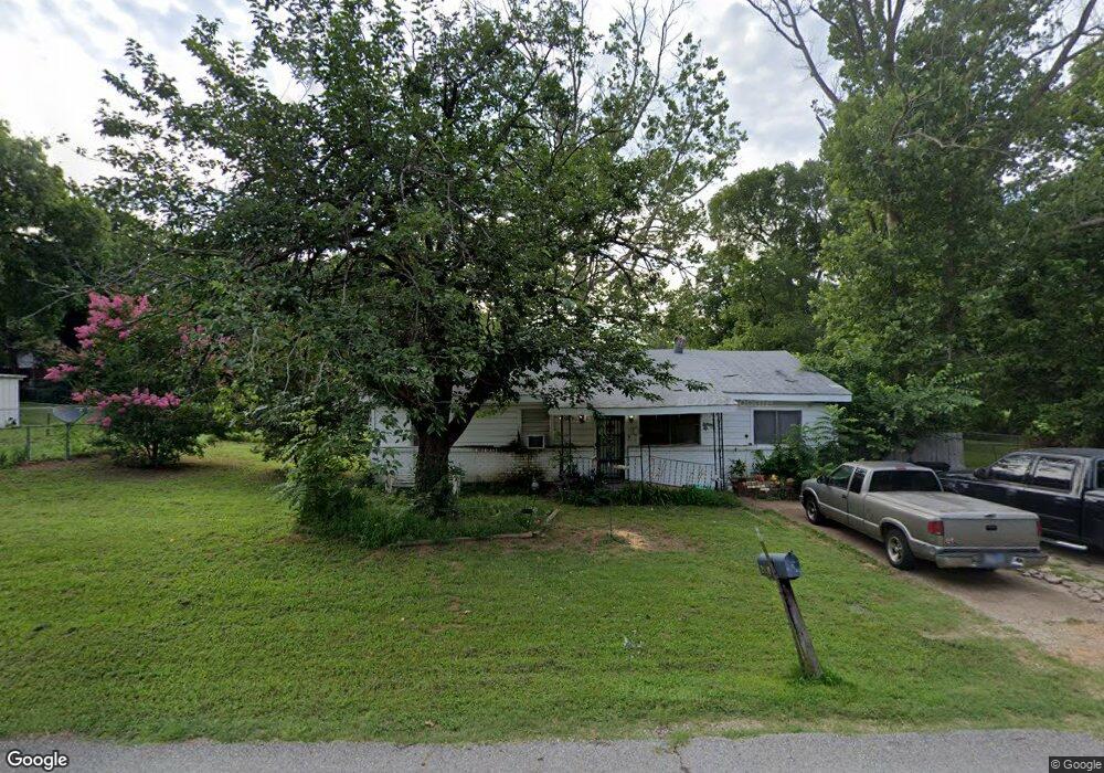 2930 S Scullin Ave, Denison, TX 75020 - photo 1