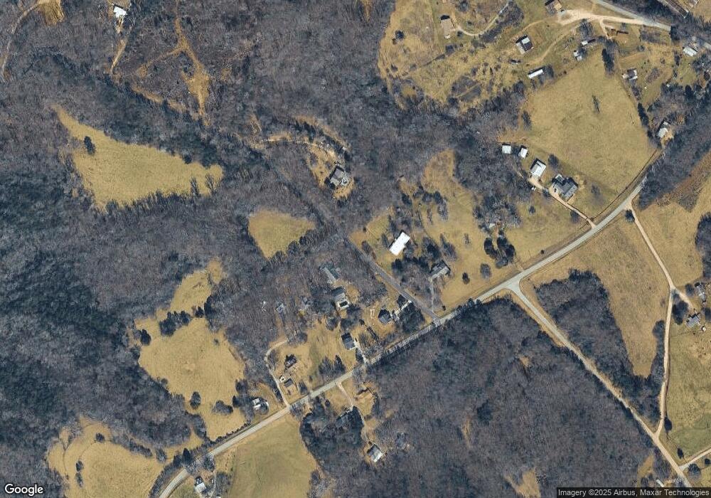 110 Chattahoochee Way, Cornelia, GA 30531 - photo 1