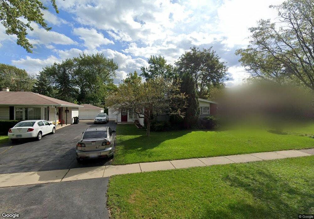 2007 Martin Ln, Rolling Meadows, IL 60008 - photo 1