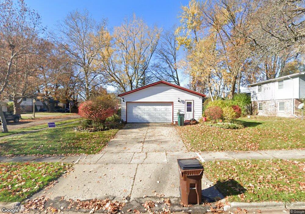 2500 Hanover Dr, Lansing, MI 48911 - photo 1