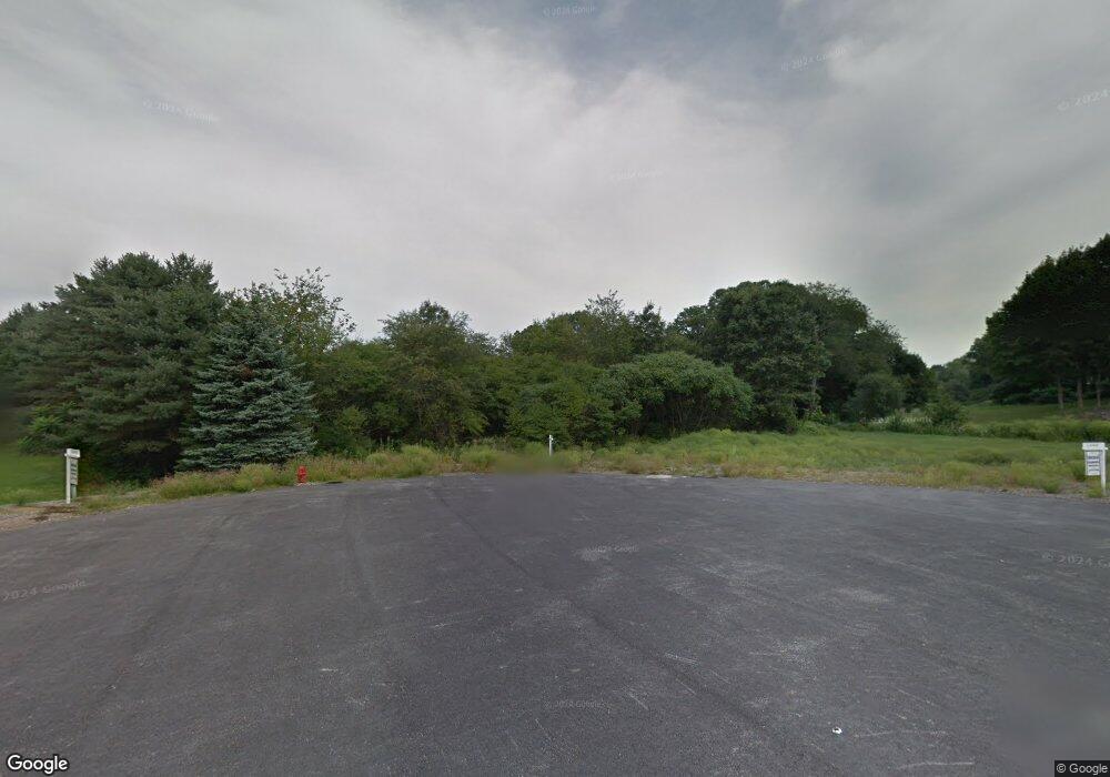 1 Rivercrest Cir, Saugus, MA 01906 - photo 1